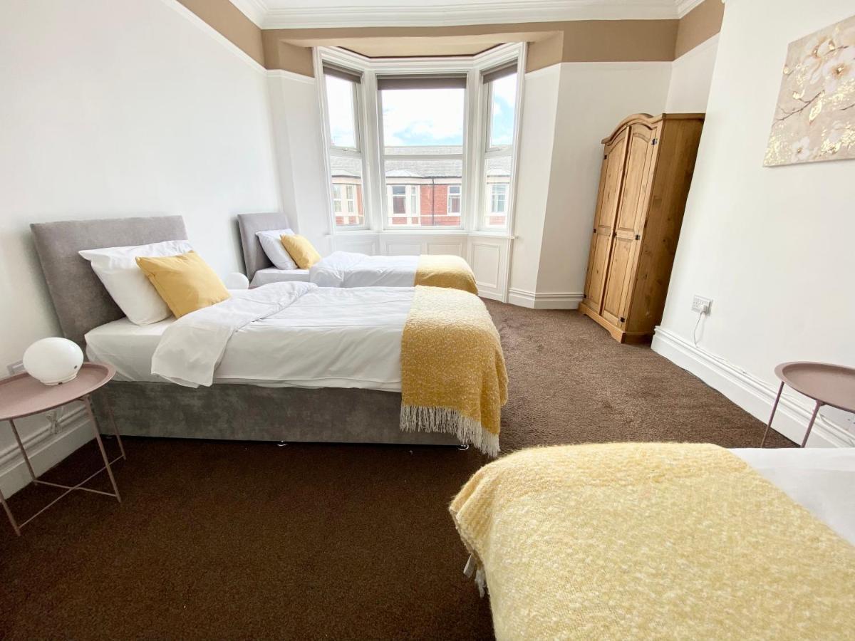 3 Queen Alexandra Road Норт Шийлдс Екстериор снимка