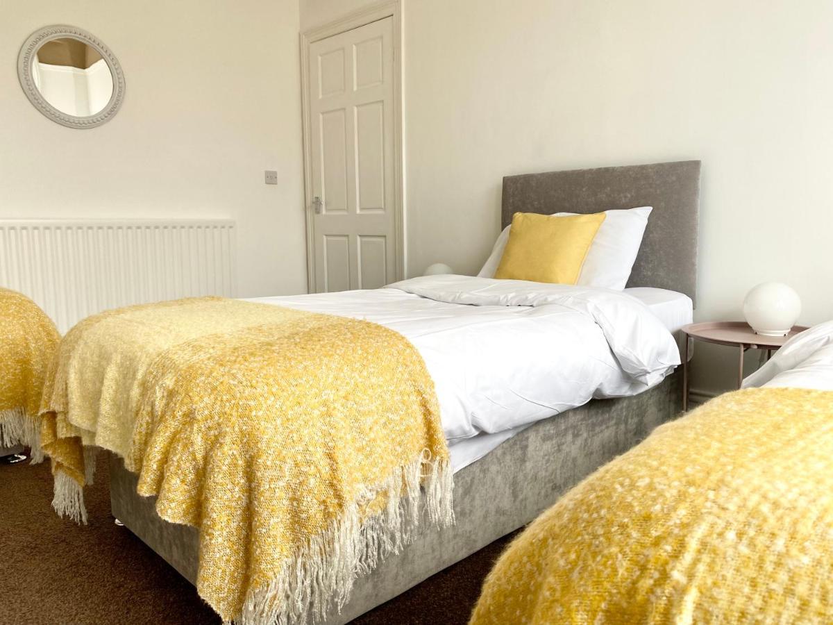 3 Queen Alexandra Road Норт Шийлдс Екстериор снимка